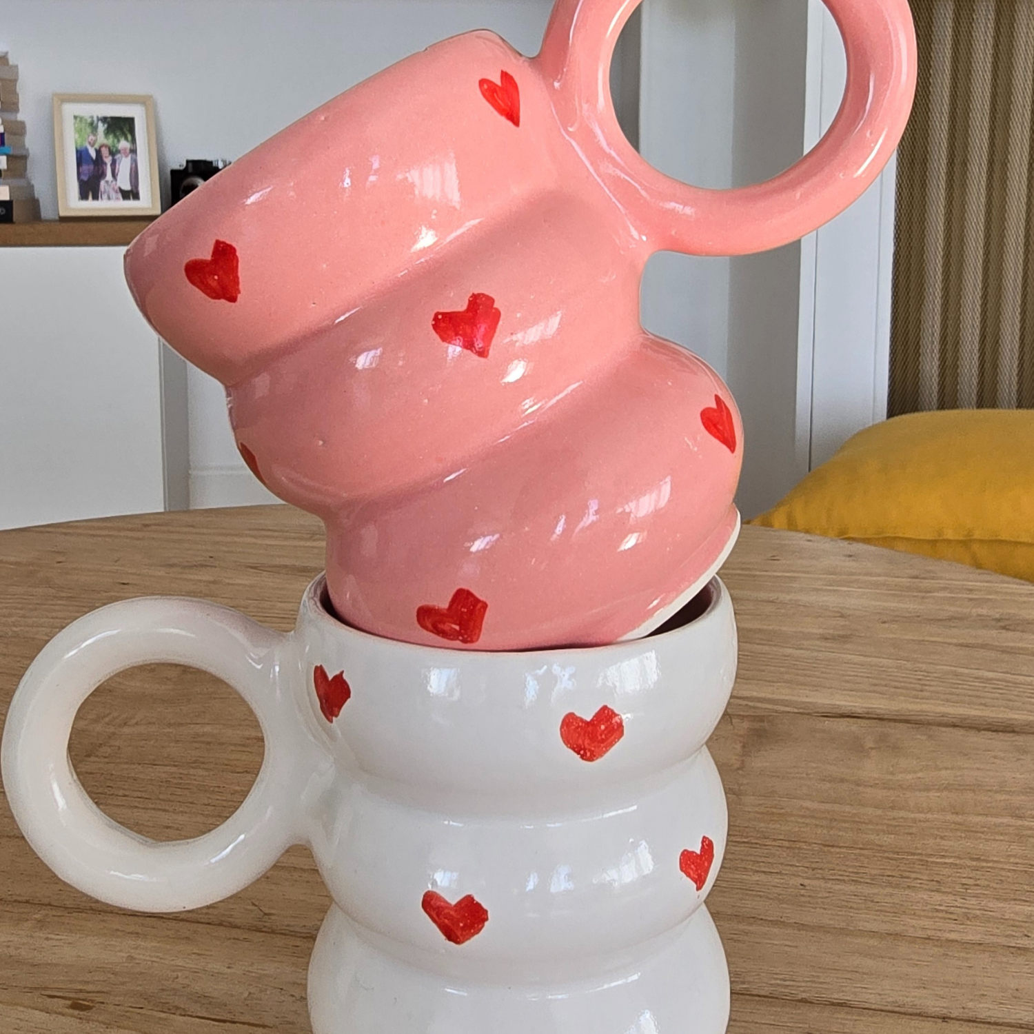 Mug céramique · Blanc & cœurs