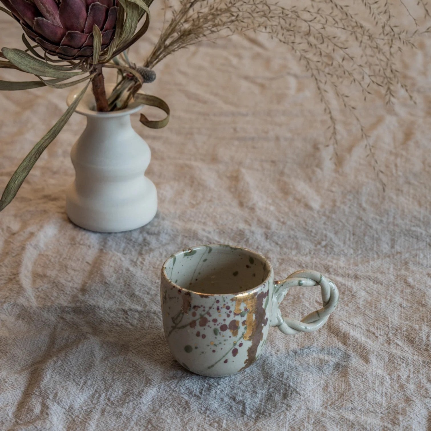 Tasse espresso · Mouchetée prune et doré